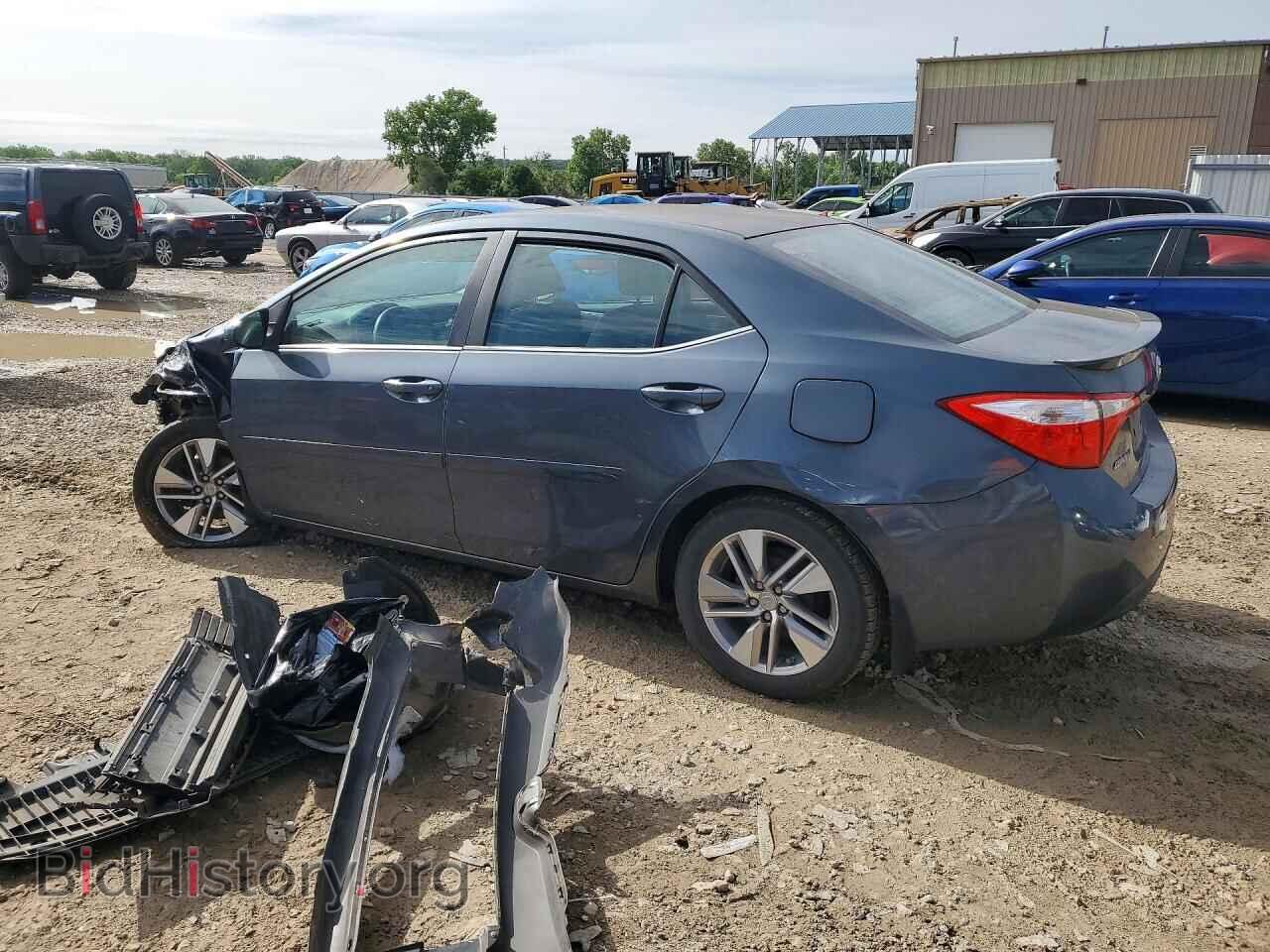 2015 TOYOTA COROLLA - VIN: 5YFBPRHE0FP256906 - Фото 2