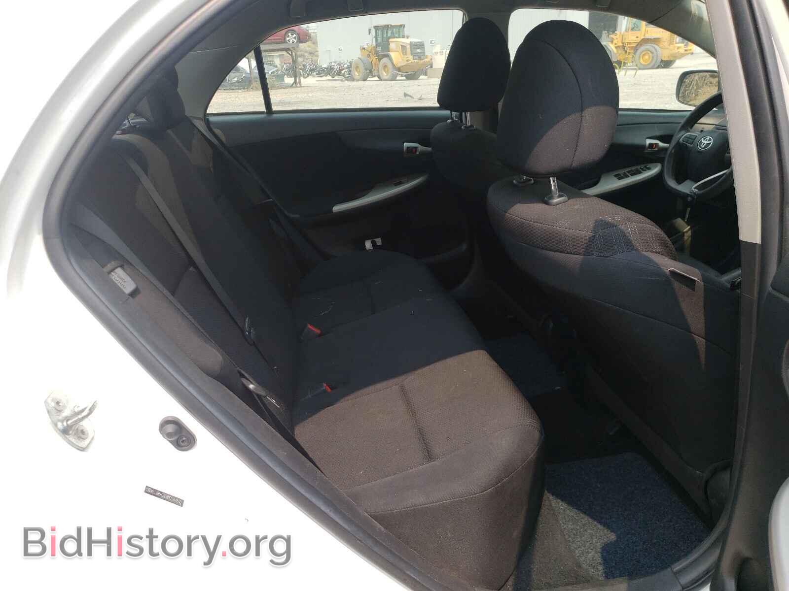 2011 TOYOTA COROLLA - VIN: 2T1BU4EE8BC581880 - Фото 6