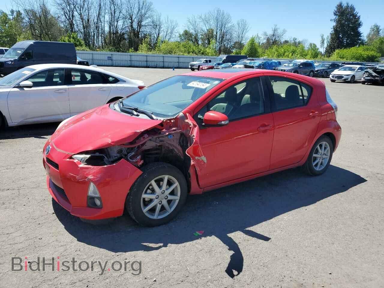 Фотография JTDKDTB37C1026471 - TOYOTA PRIUS 2012