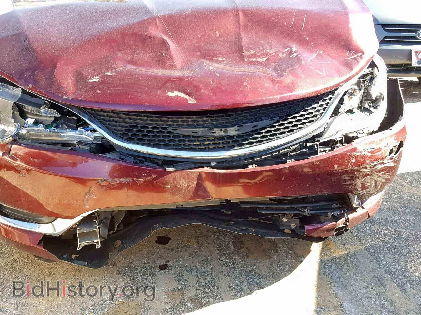 2015 CHRYSLER 200 - VIN: 1C3CCCAB1FN562270 - Фото 9