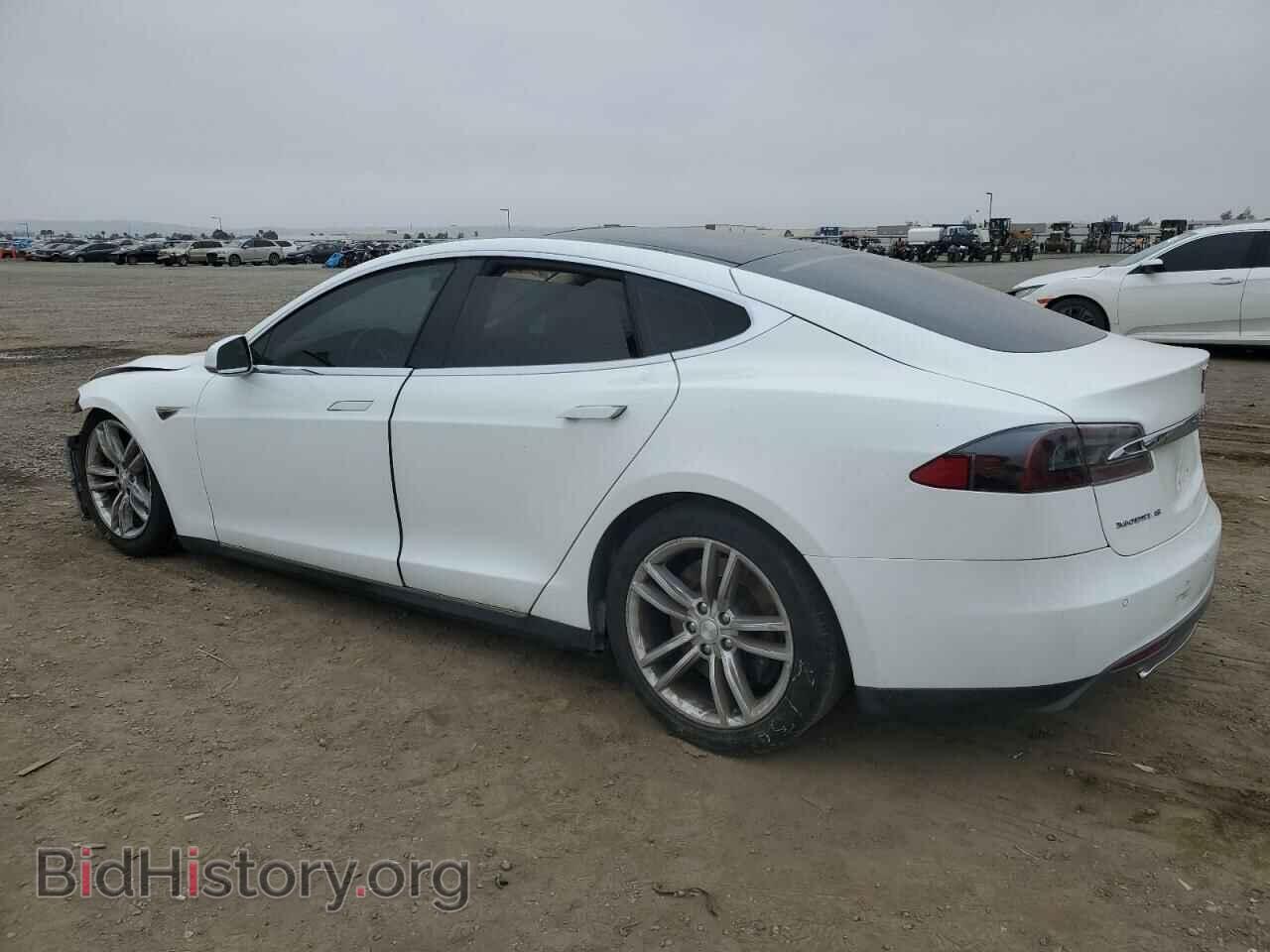 2014 TESLA MODEL S - VIN: 5YJSA1H1XEFP41046 - Фото 2