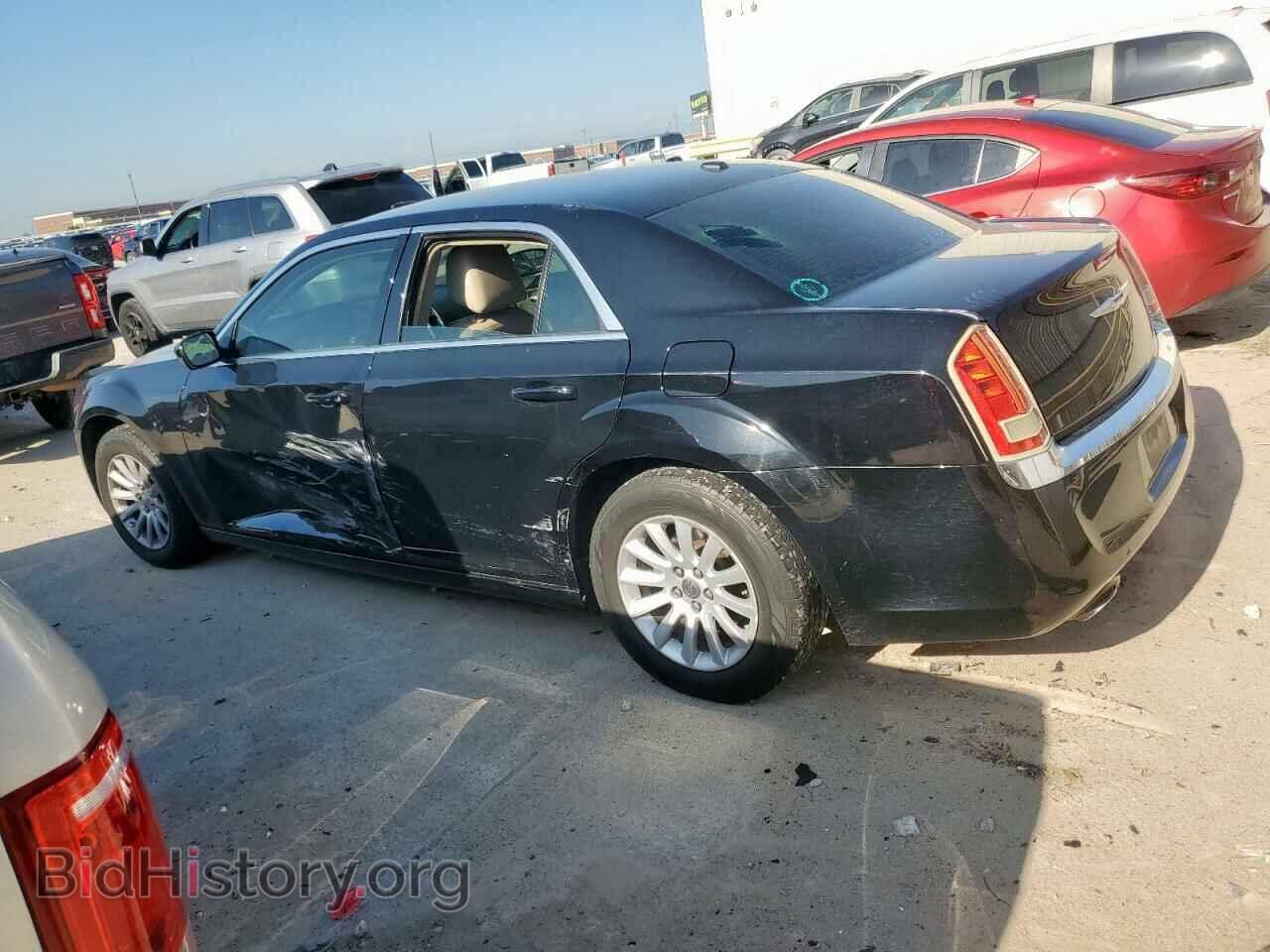 2014 CHRYSLER 300 - VIN: 2C3CCAAG4EH184730 - Фото 2
