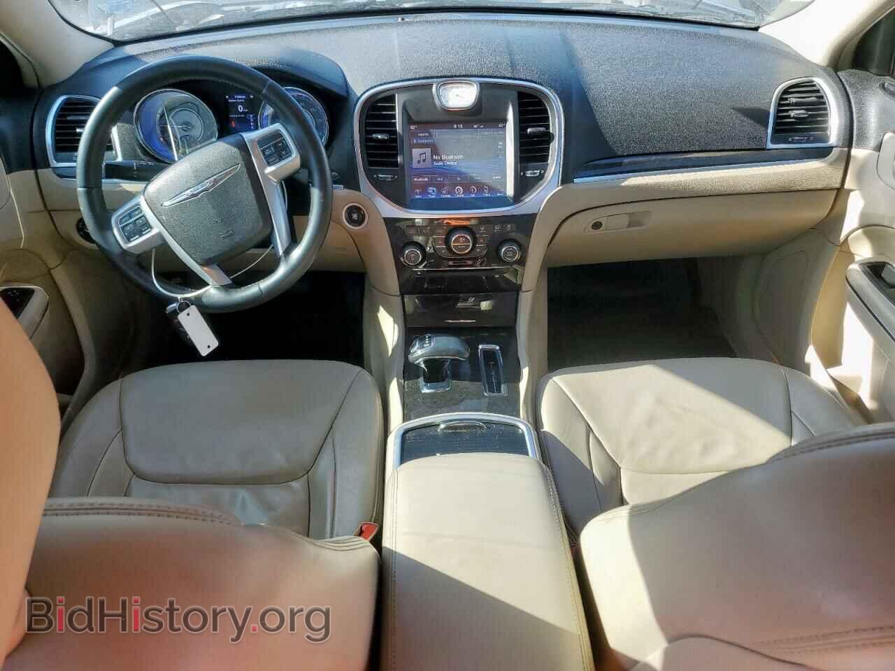2014 CHRYSLER 300 - VIN: 2C3CCAAG4EH184730 - Фото 8