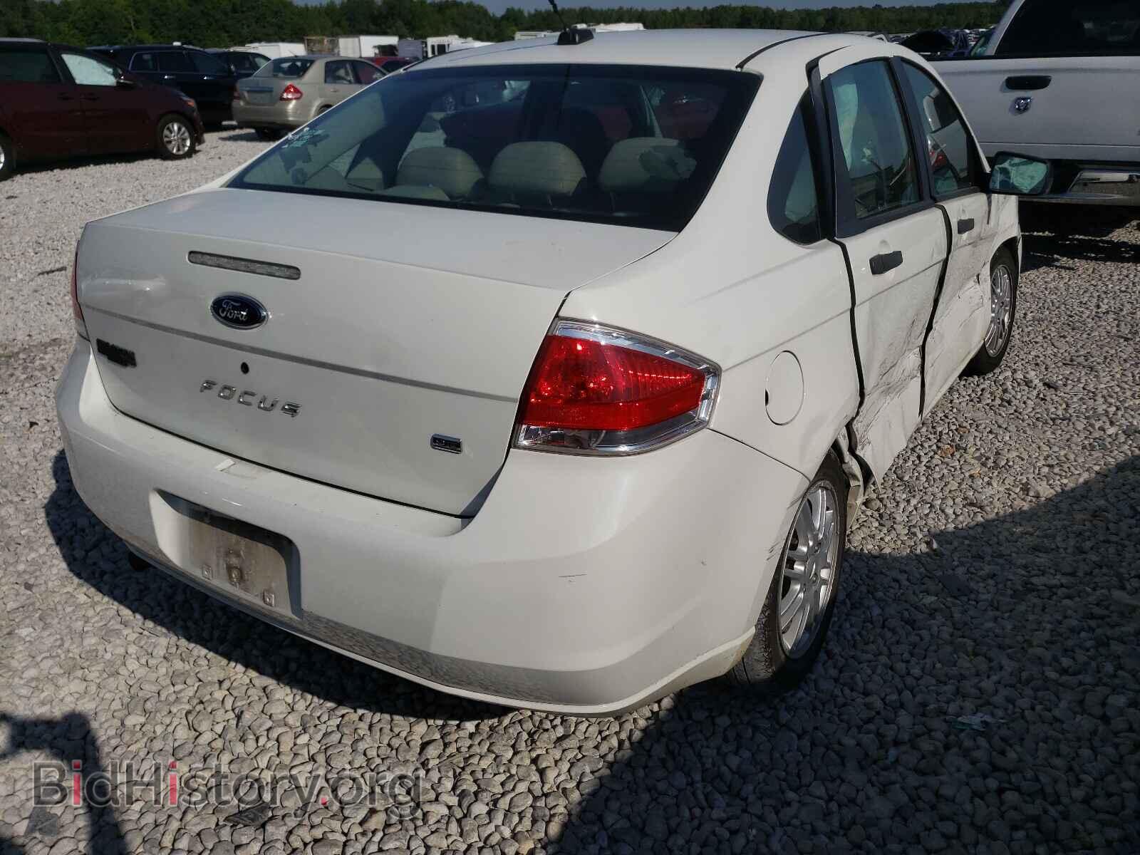2009 FORD FOCUS - VIN: 1FAHP35N09W139792 - Фото 4