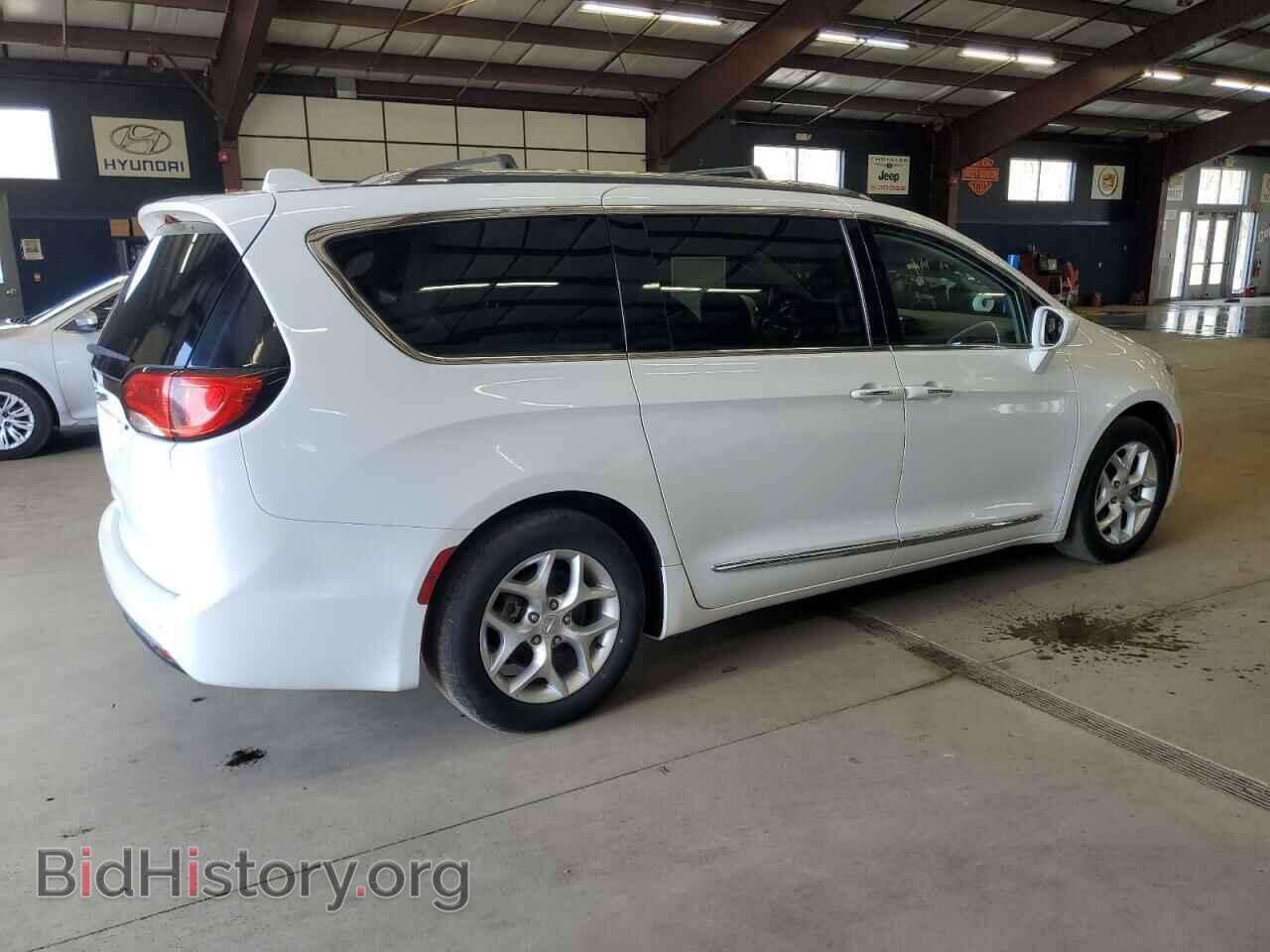 2019 CHRYSLER PACIFICA - VIN: 2C4RC1BGXKR666001 - Фото 3