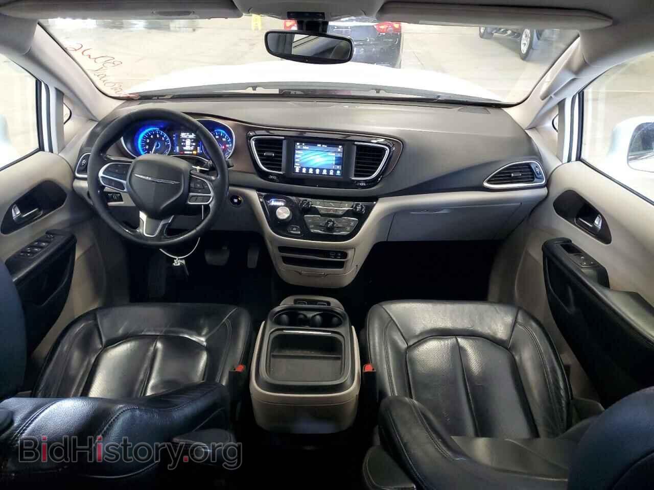 2019 CHRYSLER PACIFICA - VIN: 2C4RC1BGXKR666001 - Фото 8