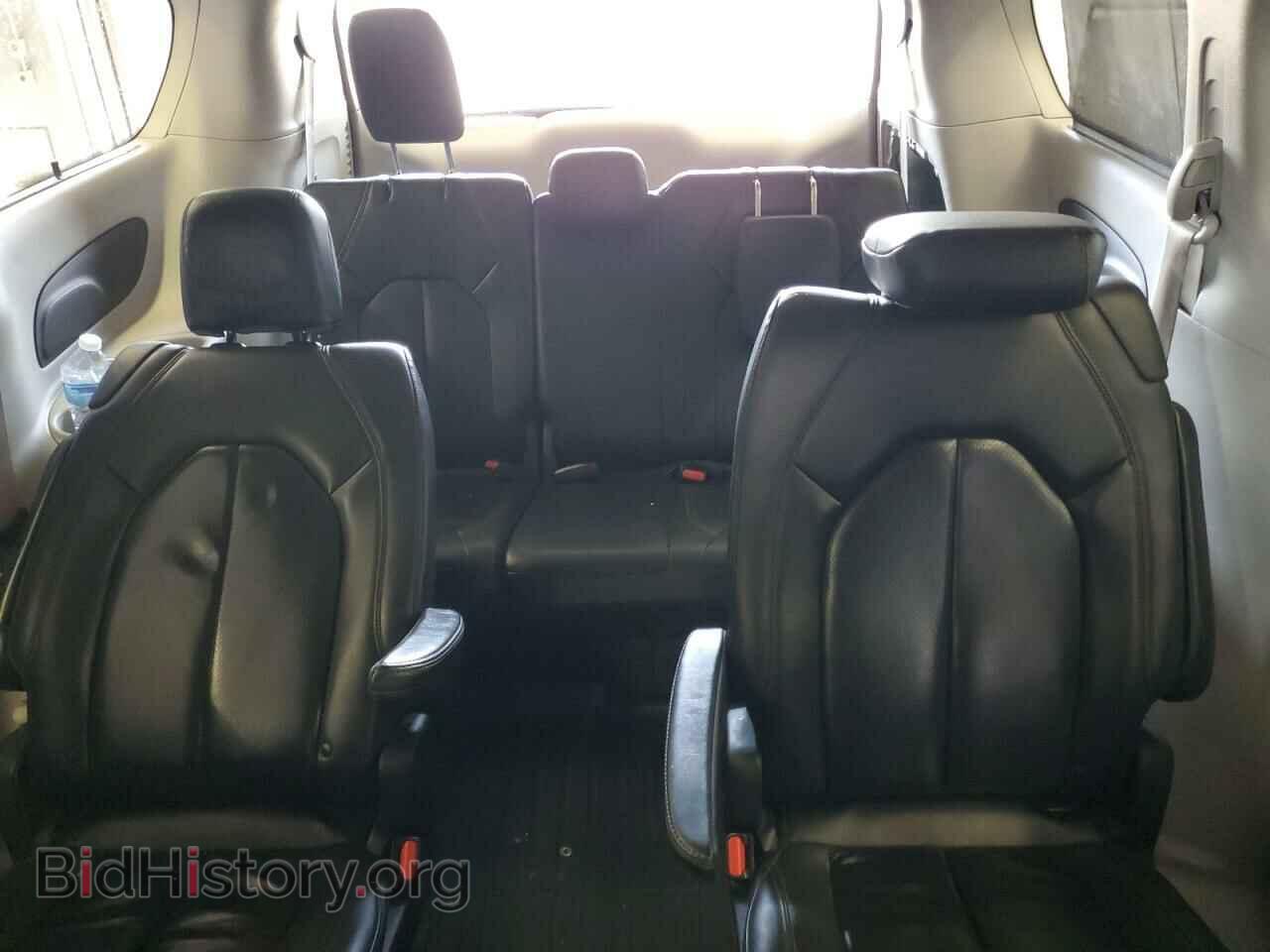 2019 CHRYSLER PACIFICA - VIN: 2C4RC1BGXKR666001 - Фото 10