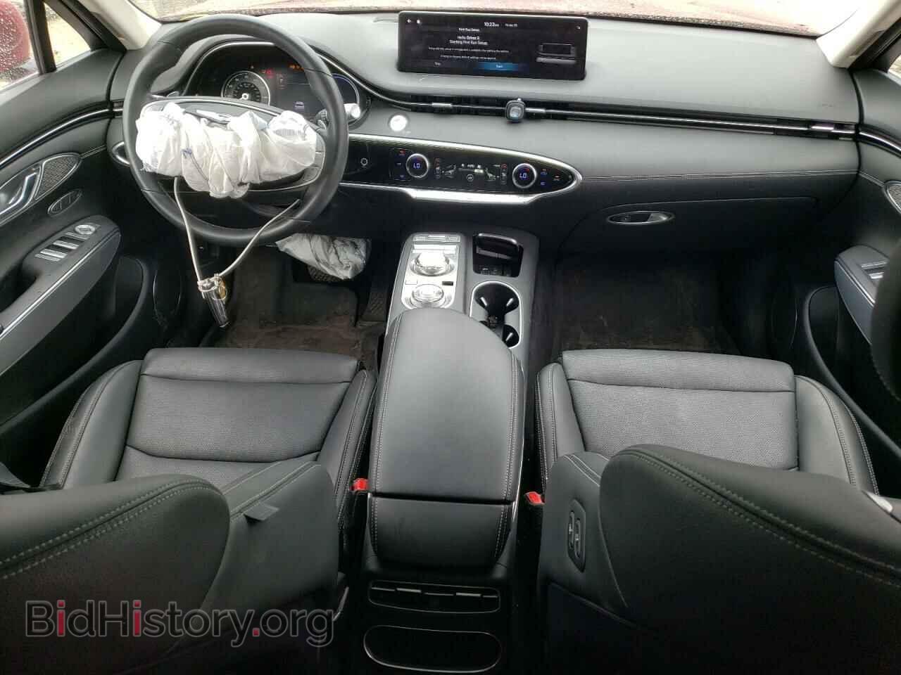 2022 GENESIS GV70 BASE - VIN: KMUMADTB5NU072425 - Photo 8