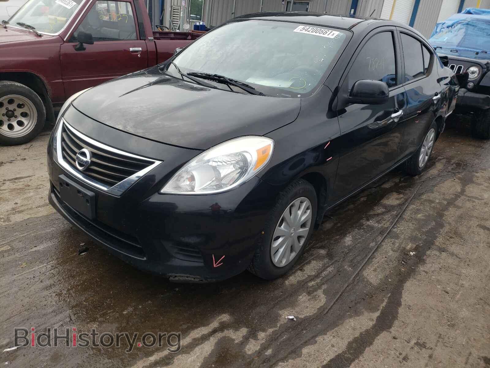 2013 NISSAN VERSA - VIN: 3N1CN7AP1DL867471 - Фото 2