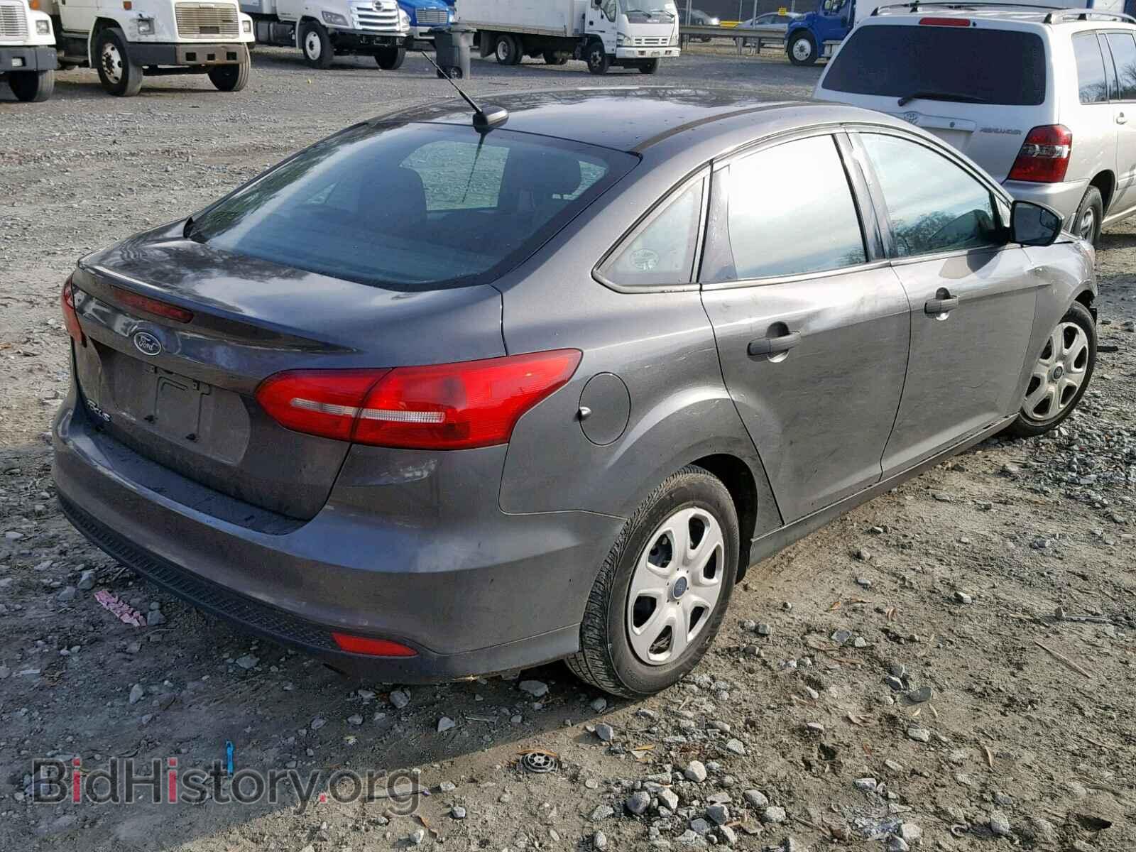 2016 FORD FOCUS - VIN: 1FADP3E27GL288039 - Photo 4