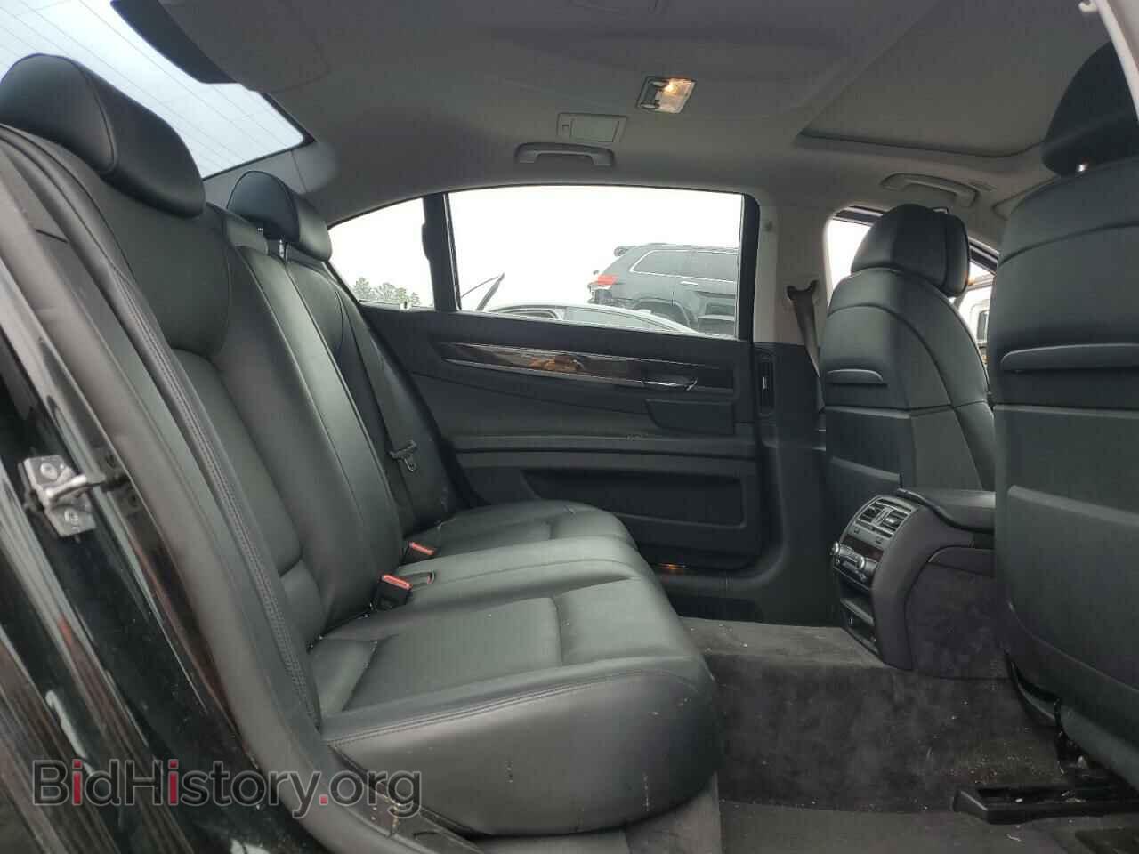 2011 BMW 7 SERIES - VIN: WBAKC8C53BC431825 - Фото 10
