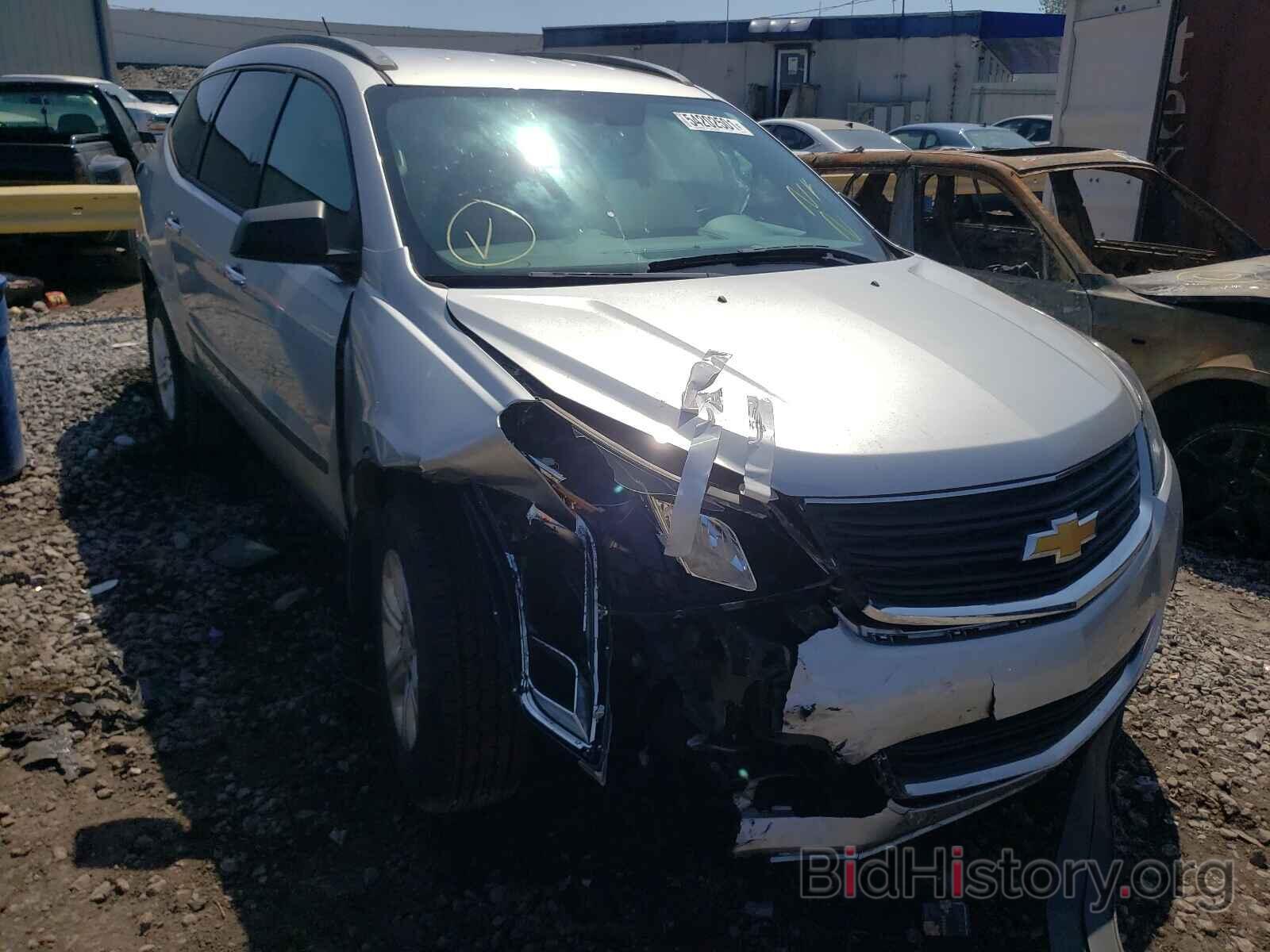 Photo 1GNKRFKD0FJ285696 - CHEVROLET TRAVERSE 2015