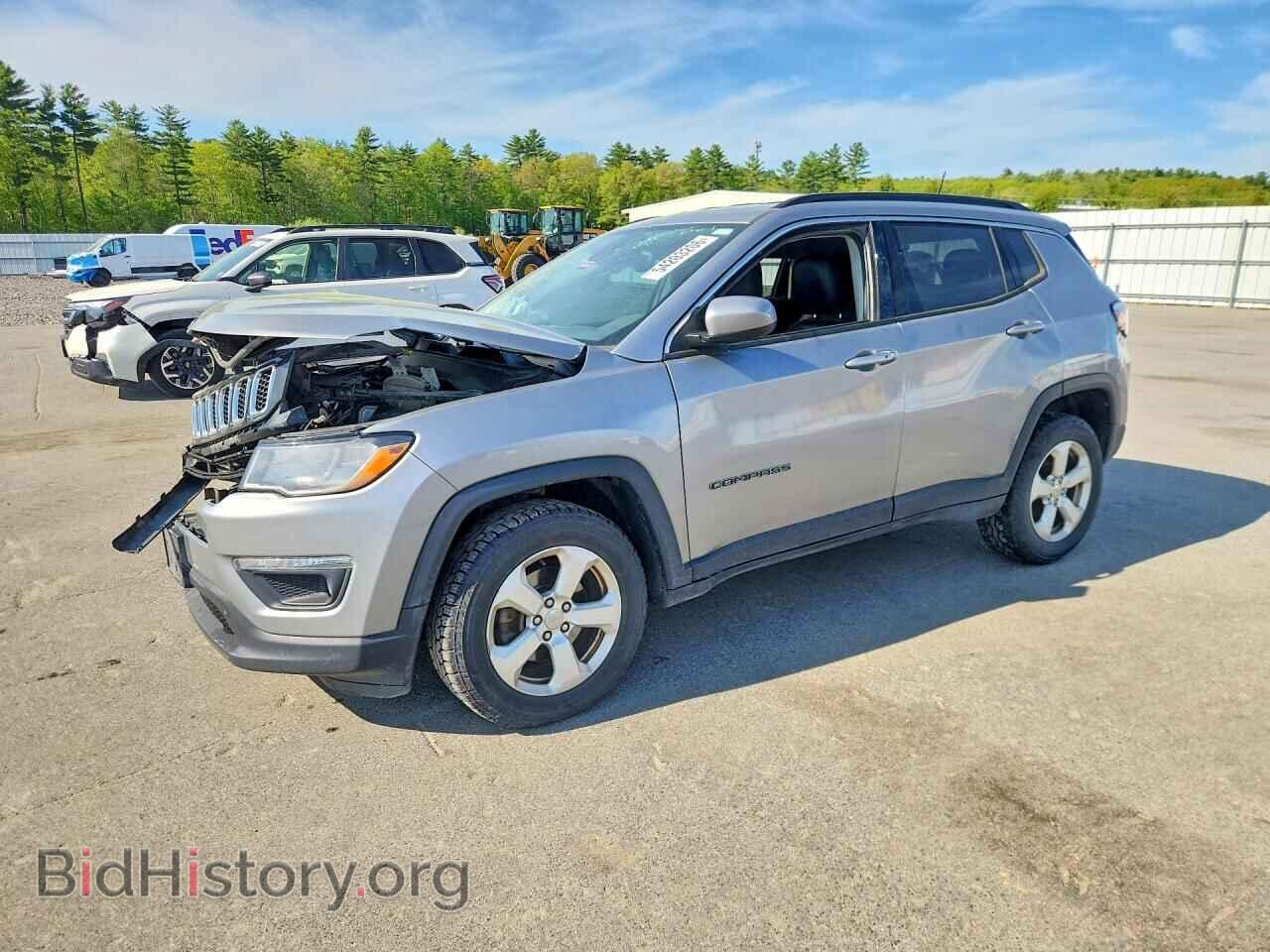 Photo 3C4NJDBB4HT680461 - JEEP COMPASS 2017
