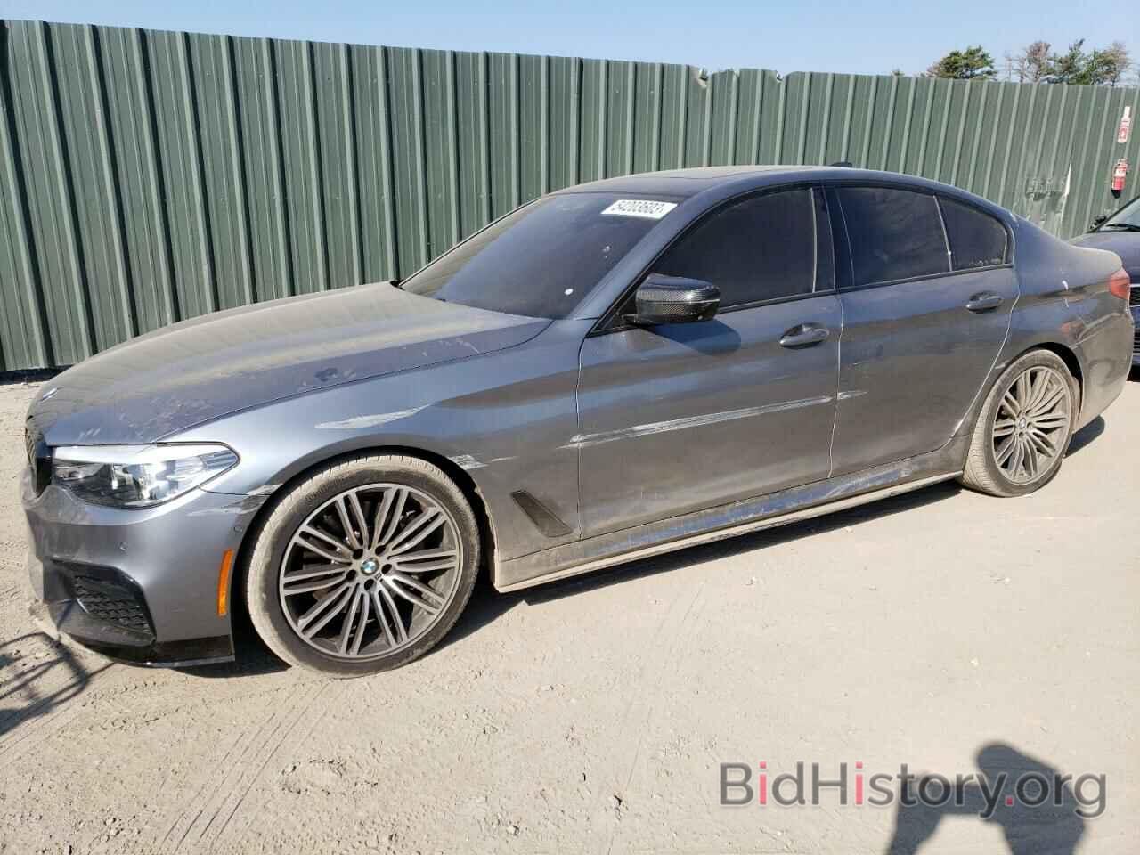 Photo WBAJE7C51KWW09326 - BMW 5 SERIES 2019