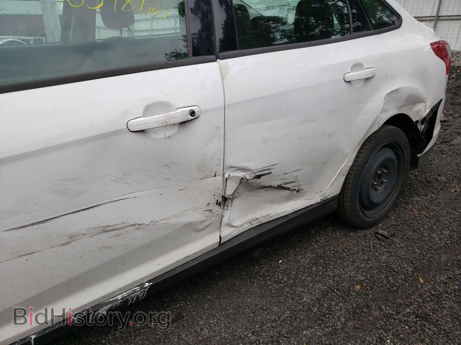 2012 FORD FOCUS - VIN: 1FAHP3F24CL292401 - Photo 9