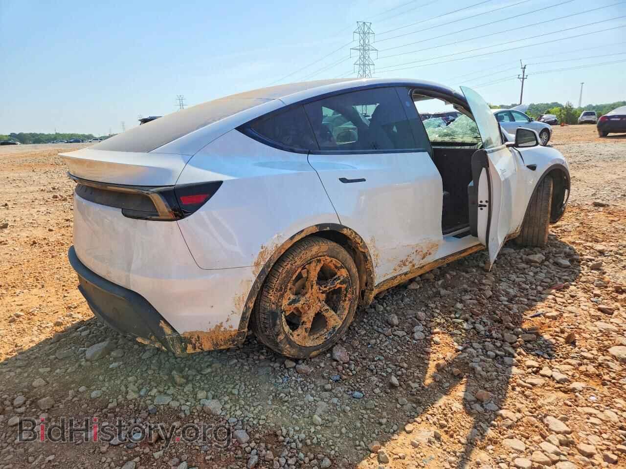 2026 TESLA MODEL Y - VIN: 7SAYGDED1TA431518 - Фото 3