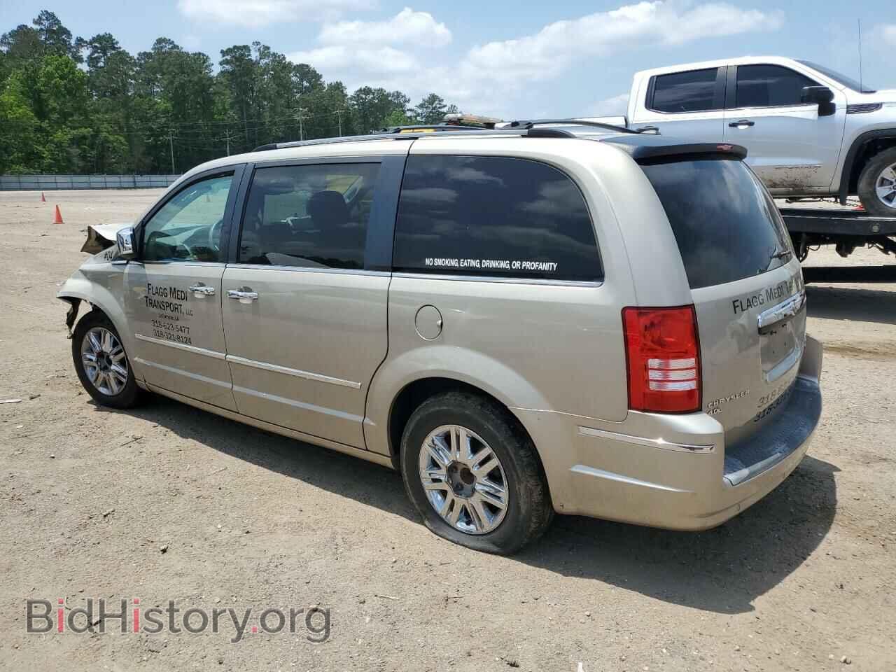 2009 CHRYSLER MINIVAN - VIN: 2A8HR64X59R618963 - Фото 2