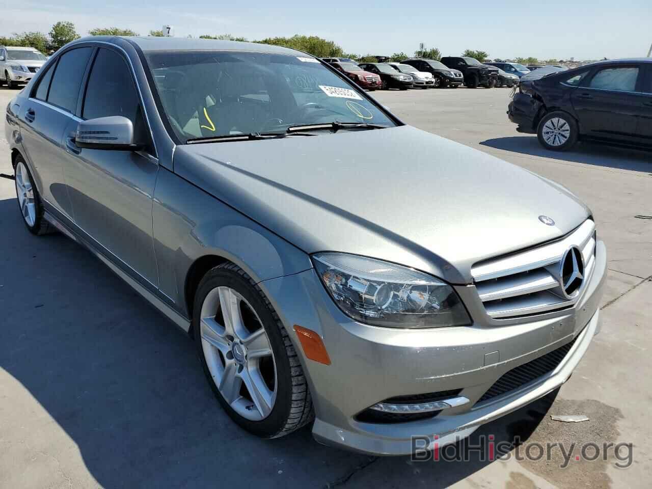 Photo WDDGF5EB1BA524457 - MERCEDES-BENZ C-CLASS 2011