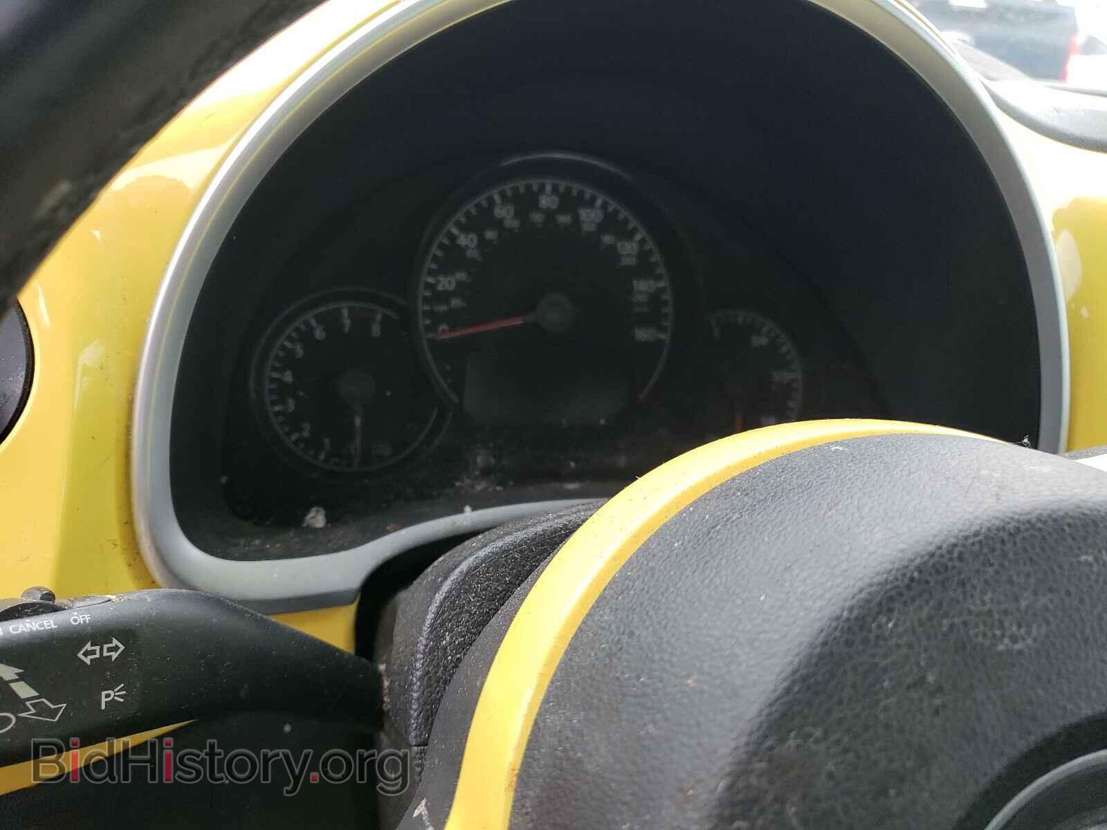 2012 VOLKSWAGEN BEETLE - VIN: 3VWJP7AT1CM632781 - Фото 8