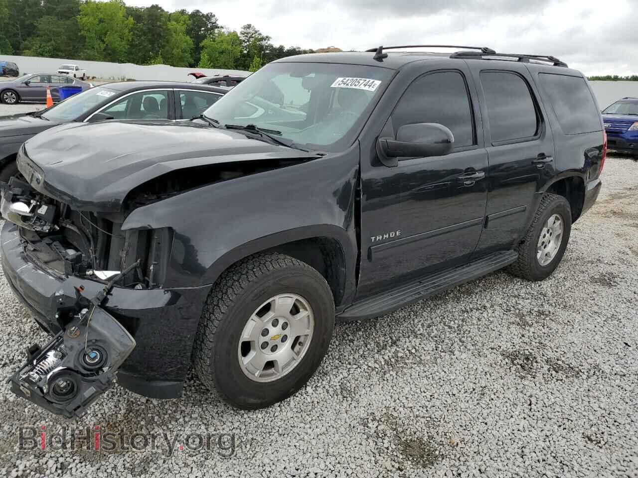 Photo 1GNSCAE0XBR167597 - CHEVROLET TAHOE 2011