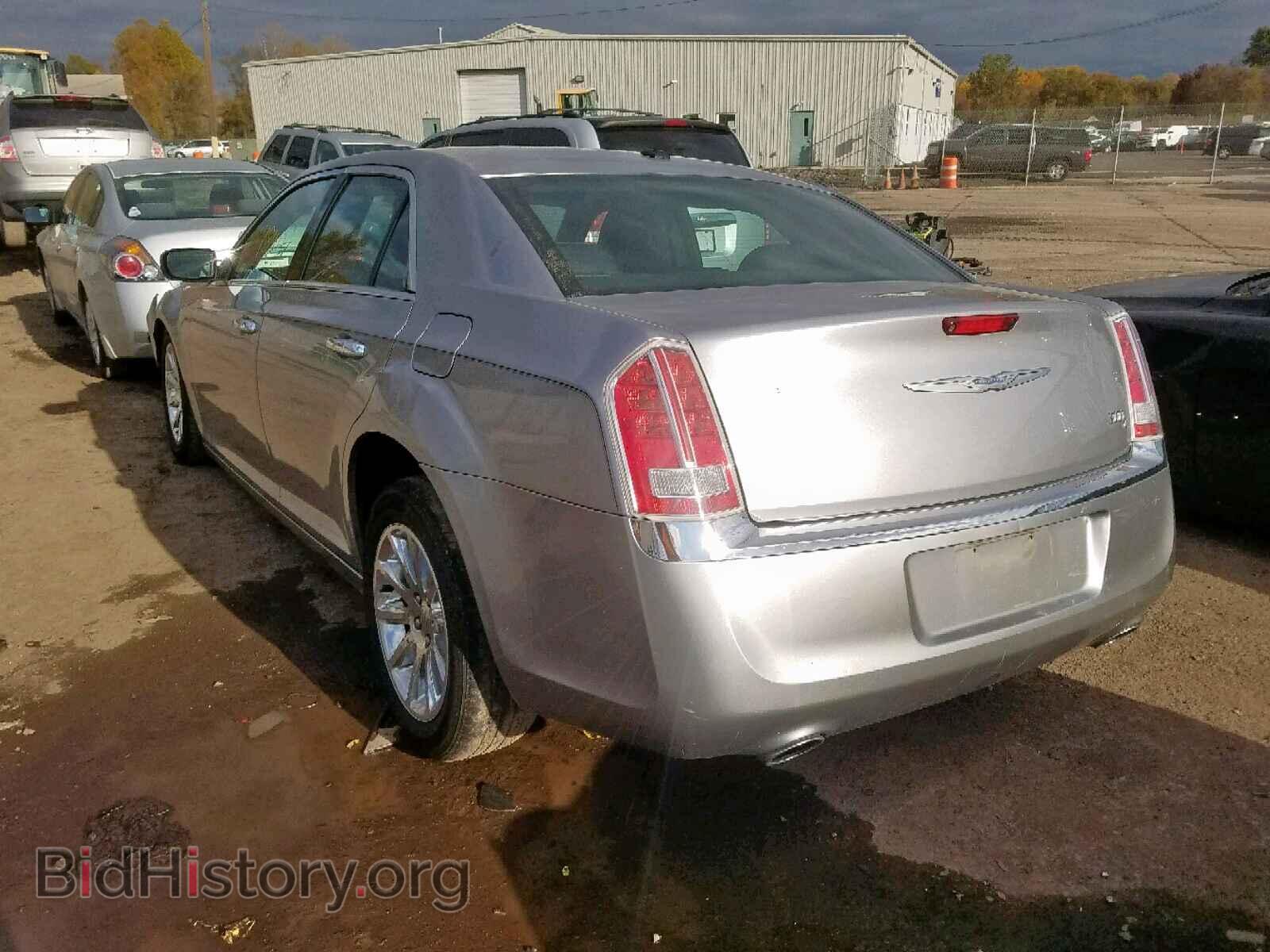2014 CHRYSLER 300 - VIN: 2C3CCAET0EH117808 - Фото 3