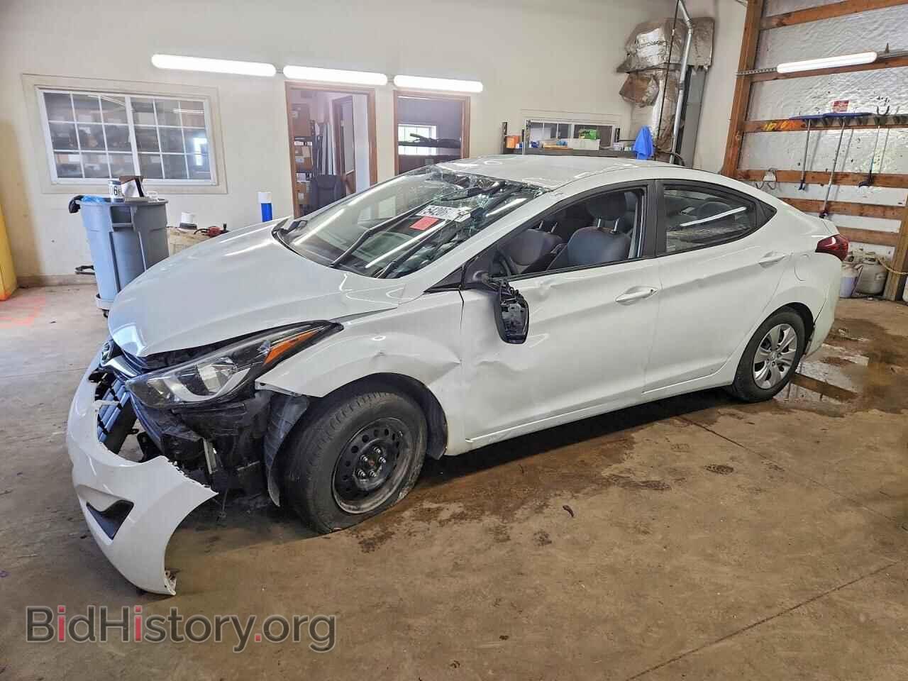 Фотография 5NPDH4AE8GH747306 - HYUNDAI ELANTRA 2016