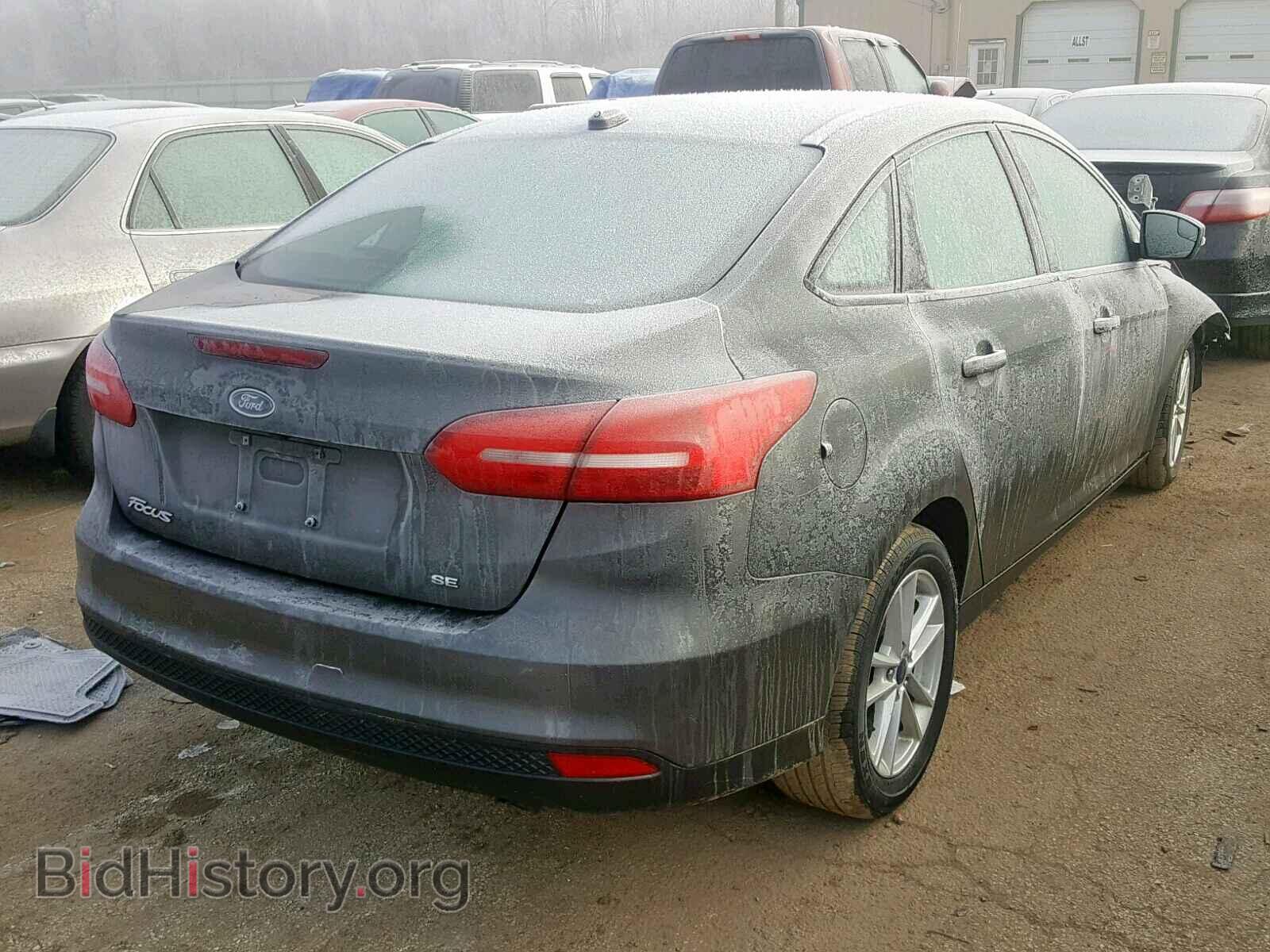 2017 FORD FOCUS - VIN: 1FADP3F29HL271470 - Photo 4
