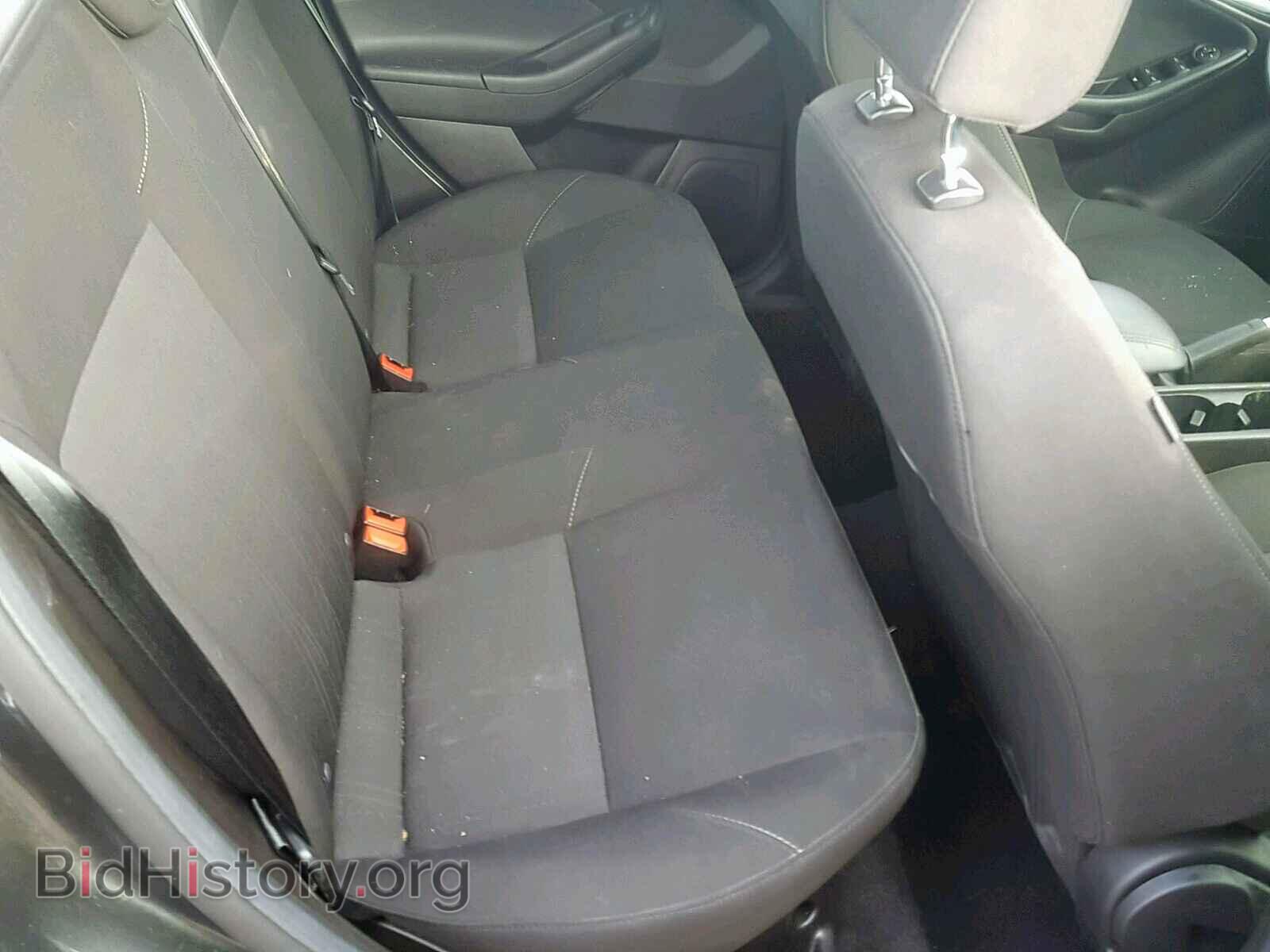 2017 FORD FOCUS - VIN: 1FADP3F29HL271470 - Photo 6