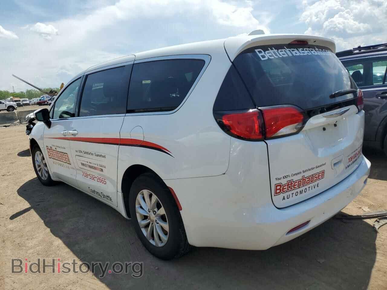 2017 CHRYSLER PACIFICA - VIN: 2C4RC1DG8HR520492 - Фото 2