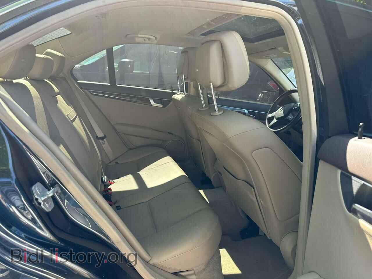 2012 MERCEDES-BENZ C-CLASS - VIN: WDDGF8BB6CF905943 - Фото 7