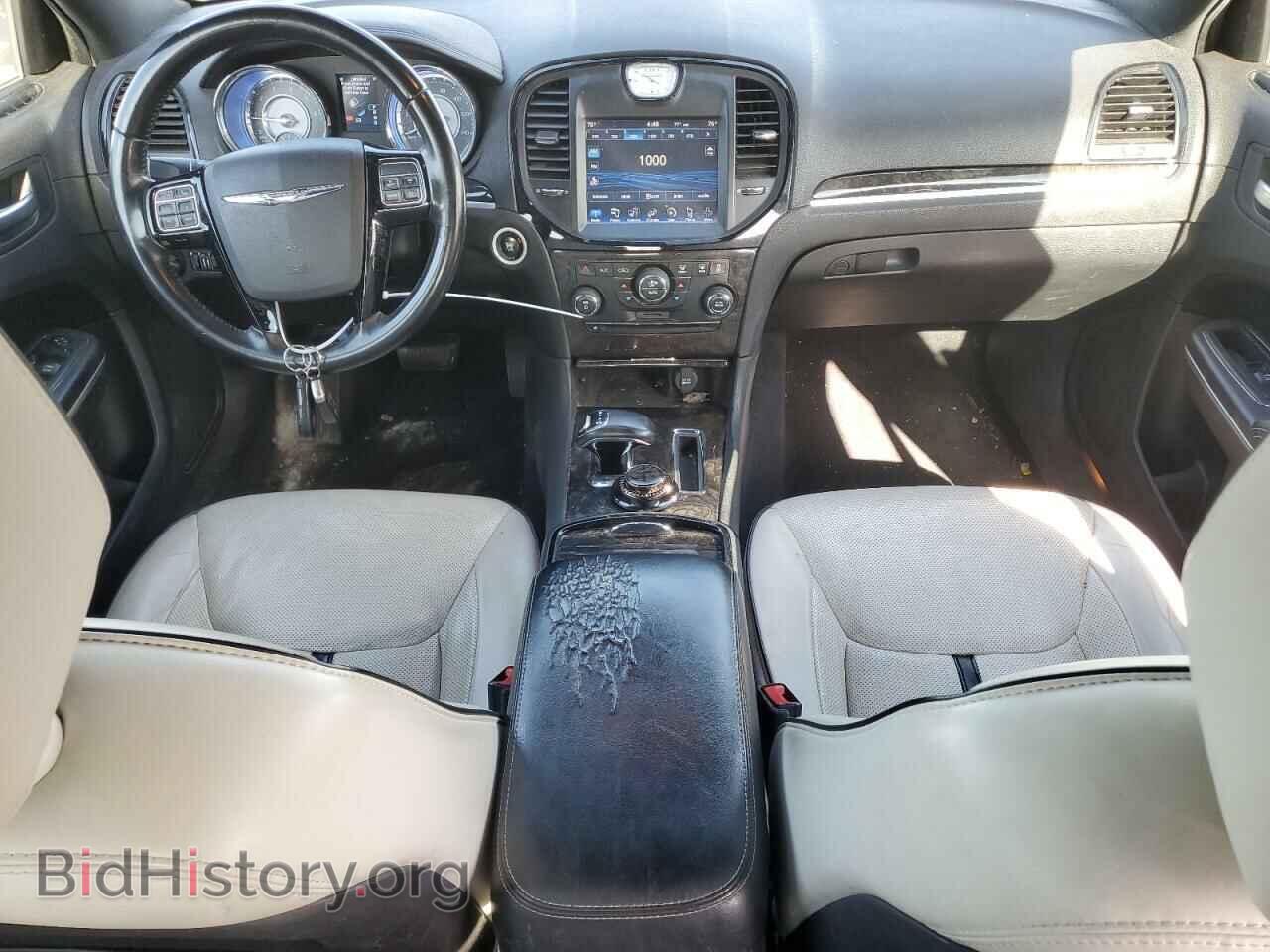 2013 CHRYSLER 300 - VIN: 2C3CCAAG3DH743117 - Фото 8