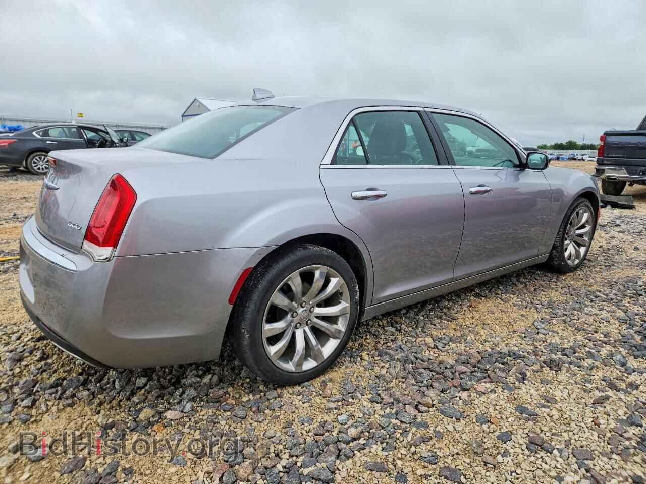 2018 CHRYSLER 300 - VIN: 2C3CCAEG5JH262047 - Фото 3