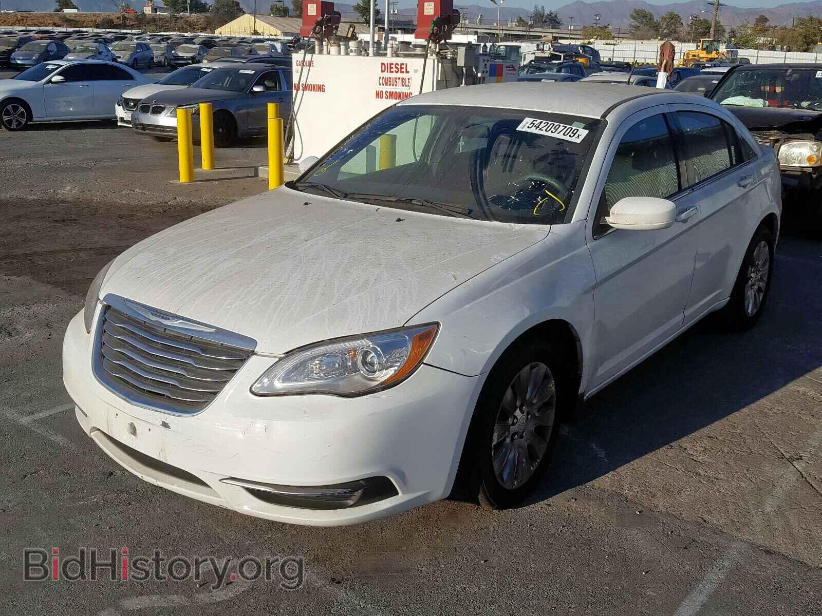 2013 CHRYSLER 200 - VIN: 1C3CCBAB9DN735332 - Фото 2