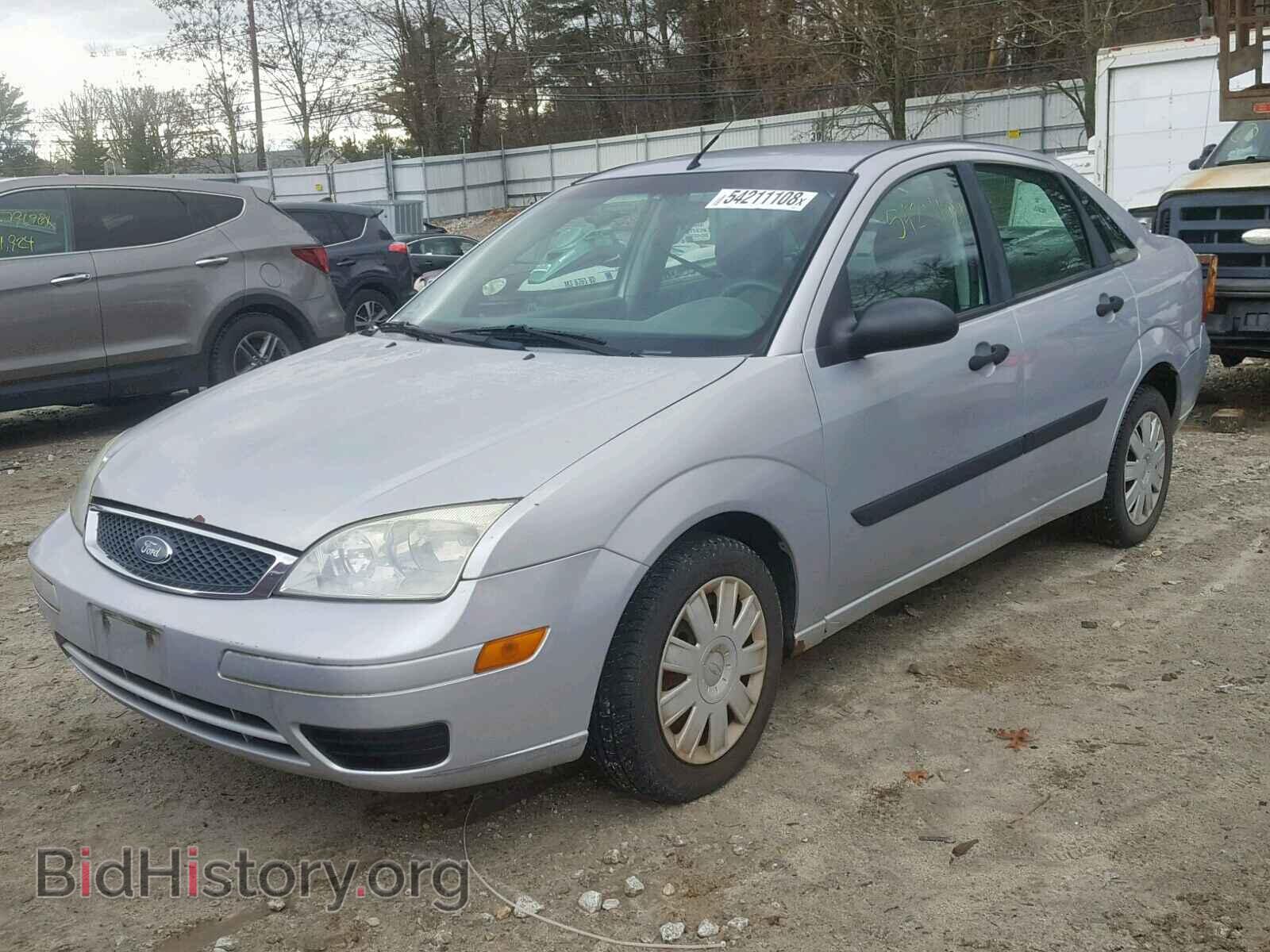 2005 FORD FOCUS - VIN: 1FAFP34N35W128983 - Фото 2