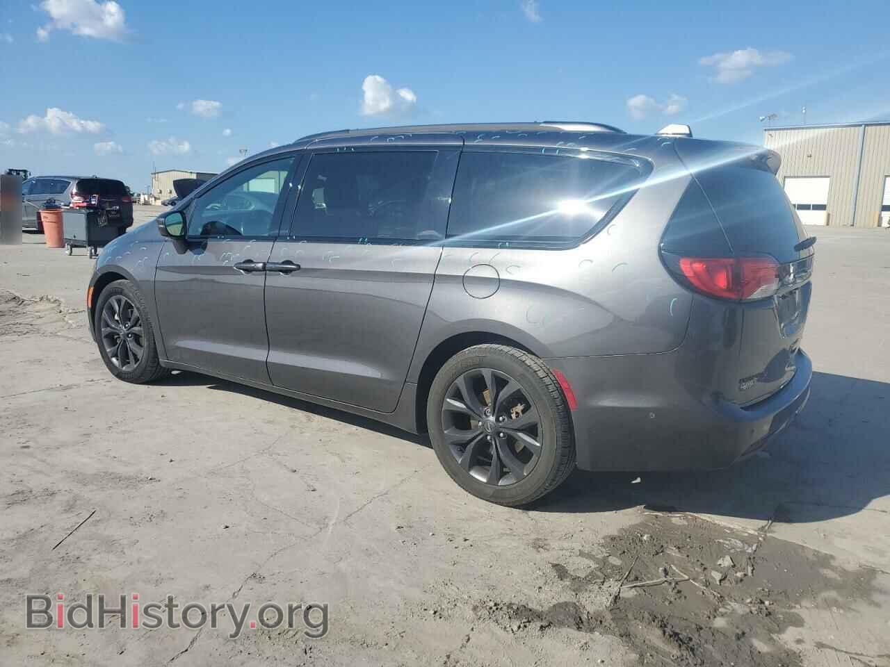 2019 CHRYSLER PACIFICA - VIN: 2C4RC1GG1KR569455 - Фото 2