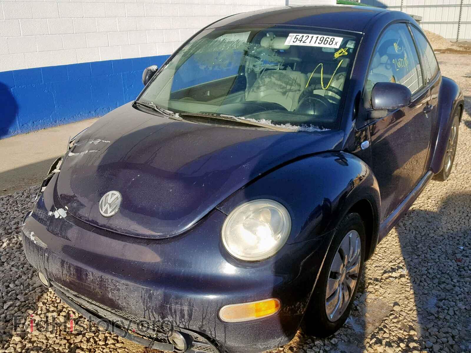 2000 VOLKSWAGEN BEETLE - VIN: 3VWCF21C2YM454966 - Фото 2