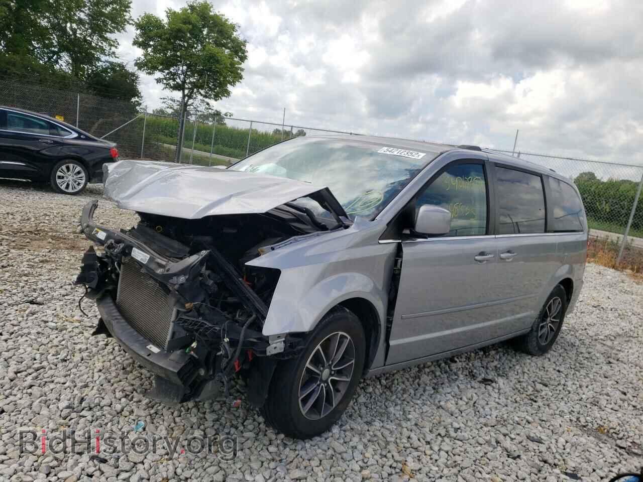 2017 DODGE CARAVAN - VIN: 2C4RDGCG4HR545892 - Фото 2