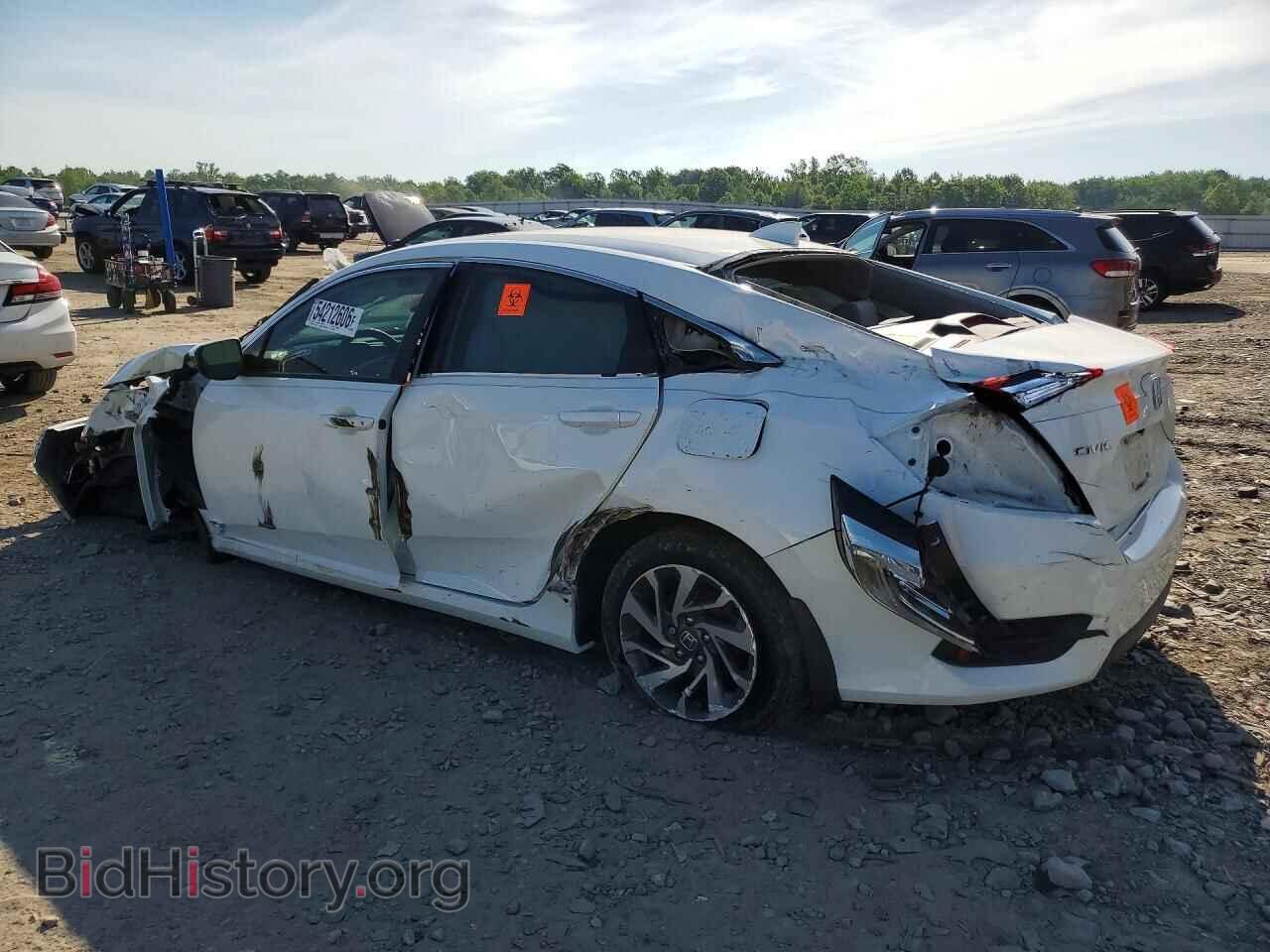 2018 HONDA CIVIC - VIN: 2HGFC2F76JH528965 - Photo 2