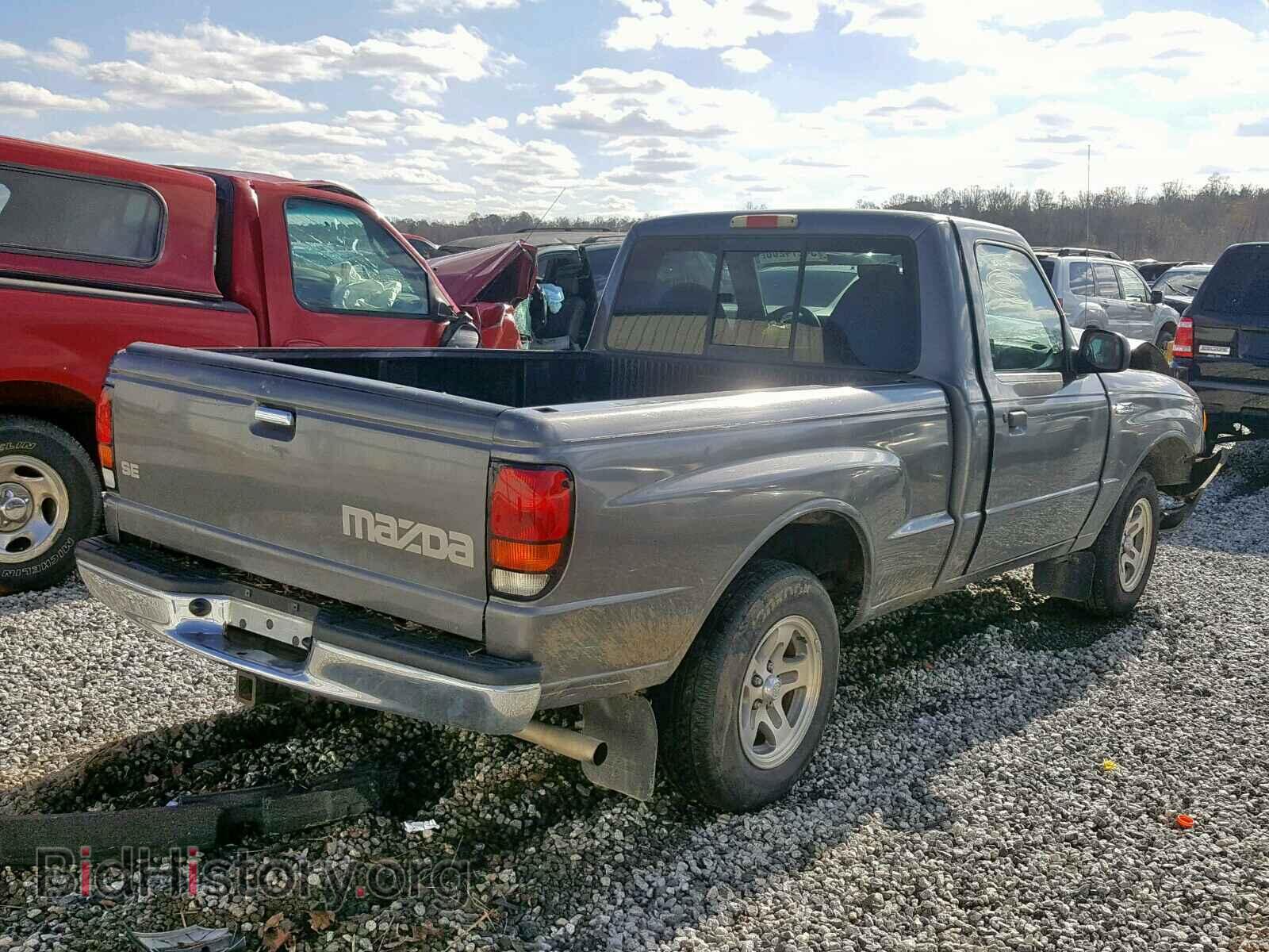 1999 MAZDA B2500 - VIN: 4F4YR12C7XTM29304 - Фото 4
