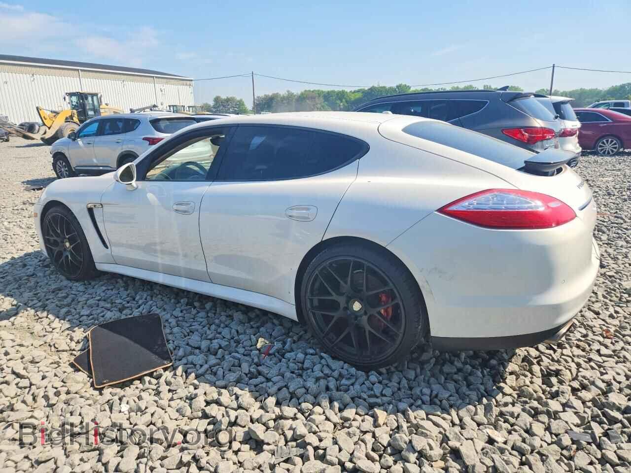 2011 PORSCHE PANAMERA - VIN: WP0AA2A77BL021678 - Photo 2