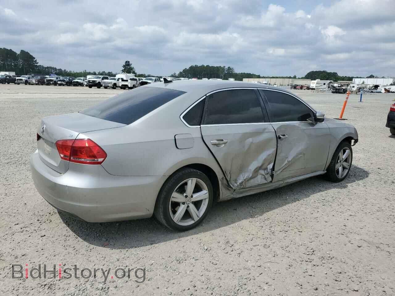 2013 VOLKSWAGEN PASSAT - VIN: 1VWBP7A35DC042784 - Фото 3