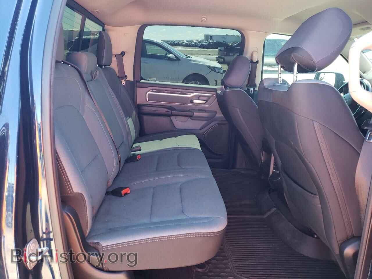 2019 RAM 1500 - VIN: 1C6RREFT0KN666414 - Фото 10