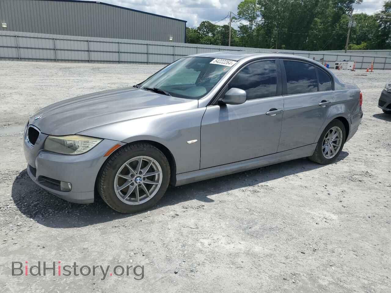 Фотография WBAPH7C54AA800204 - BMW 3 SERIES 2010