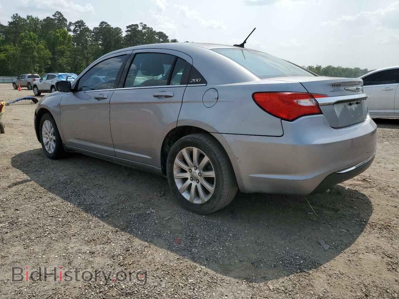 2013 CHRYSLER 200 - VIN: 1C3CCBBB0DN615059 - Фото 2