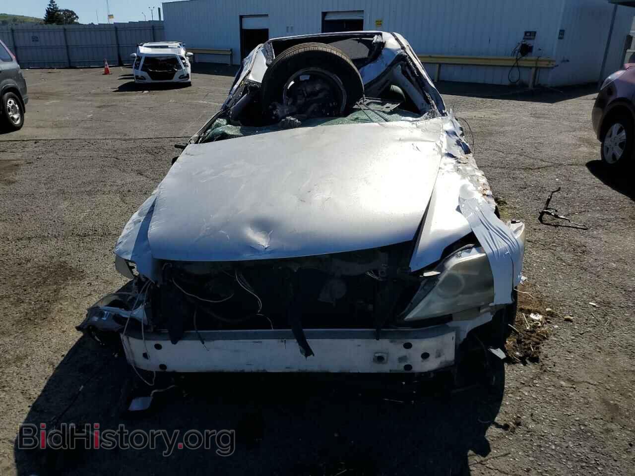 2011 LEXUS LS460 - VIN: JTHBL5EF8B5105447 - Photo 5
