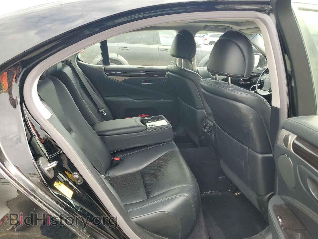 2014 LEXUS LS460 - VIN: JTHCL5EF3E5020749 - Photo 10