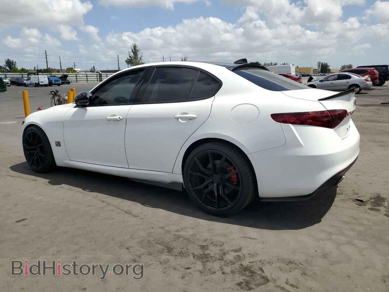 2018 ALFA ROMEO GIULIA - VIN: ZARFAEBN8J7582862 - Фото 2