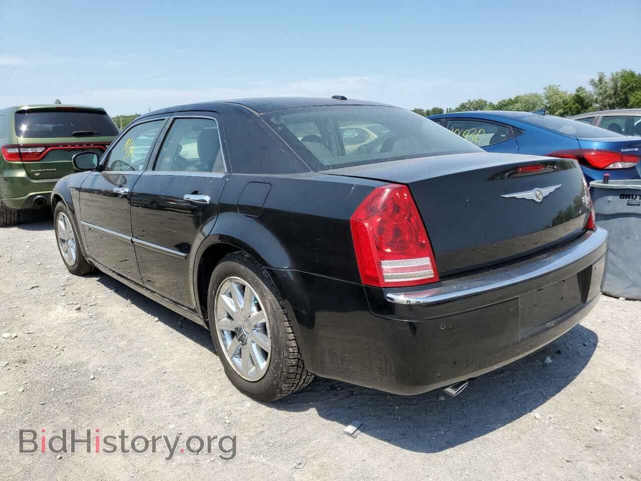 2010 CHRYSLER 300 - VIN: 2C3CA6CT0AH140165 - Фото 3
