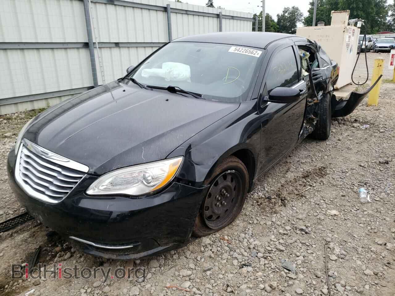 2012 CHRYSLER 200 - VIN: 1C3CCBAB1CN145057 - Фото 2