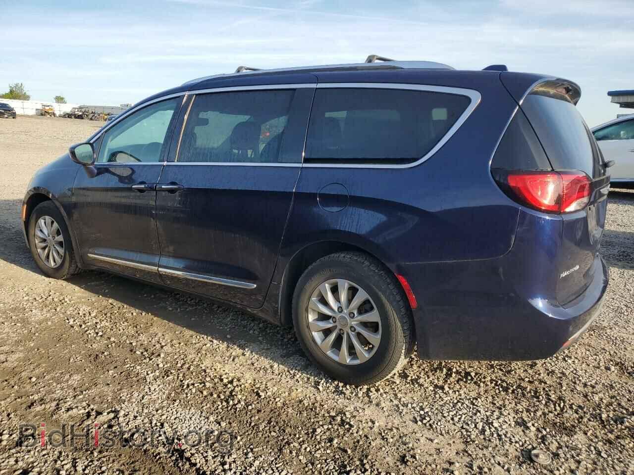 2019 CHRYSLER PACIFICA - VIN: 2C4RC1BG0KR560124 - Фото 2